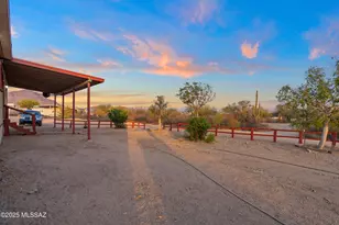 9160 W Lazy Be Pl, Tucson, AZ 85735 - Photo 24