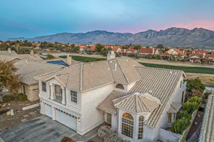 11018 N Mountain Breeze Dr Dr, Tucson, AZ 85737 - Photo 2