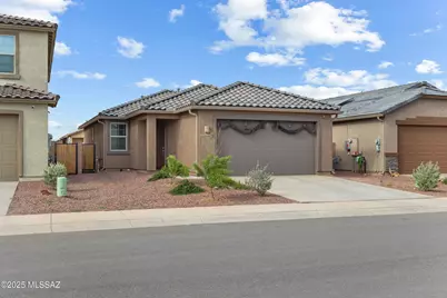 22094 E Thunderhead Drive, Red Rock, AZ 85145 - Photo 1