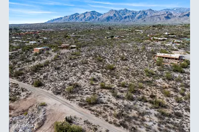 9633 Giant Cacti Drive #14, Tucson, AZ 85749 - Photo 12
