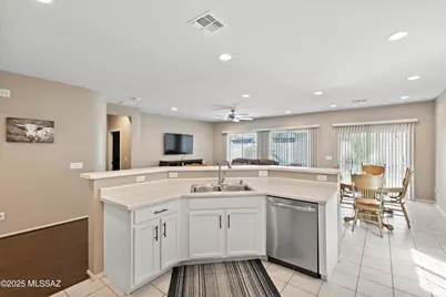 33743 S Ballad Drive, Red Rock, AZ 85145 - Photo 14