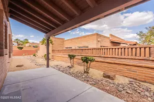 1594 W Calle Hacienda, Green Valley, AZ 85622 - Photo 24