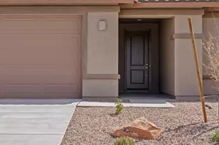 255 N Pecan Canyon Ln, Sahuarita, AZ 85629 - Photo 4