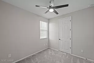 7733 S Crested Spring Dr, Tucson, AZ 85757 - Photo 28
