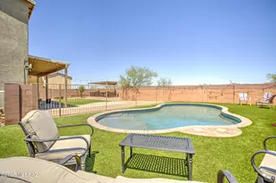 7580 W Ranchers Dr, Tucson, AZ 85757 - Photo 1