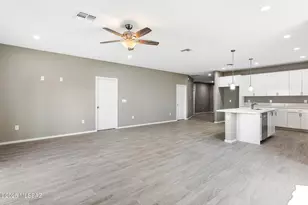 2806 W Jacinto St, Tucson, AZ 85745 - Photo 12