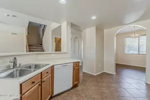 8185 S Placita Gijon, Tucson, AZ 85747 - Photo 10