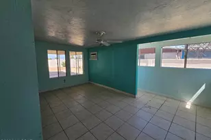 8401 E Kenyon Dr, Tucson, AZ 85710 - Photo 18
