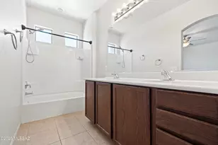 10402 S Cutting Horse Dr, Vail, AZ 85641 - Photo 22