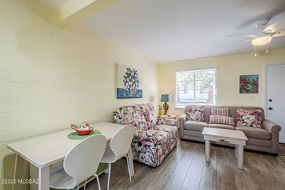 387 S Paseo Quinta #D, Green Valley, AZ 85614 - Photo 6