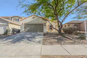 785 West Calle Valenciana, Sahuarita, AZ 85629 - Photo 1