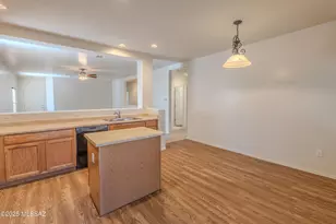 785 West Calle Valenciana, Sahuarita, AZ 85629 - Photo 10
