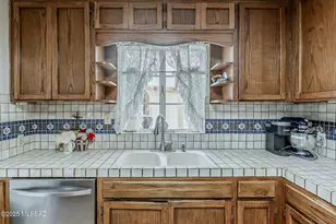 2810 E Malvern St, Tucson, AZ 85716 - Photo 10