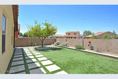 8573 N Western Juniper Terrace, Tucson, AZ 85743 - Photo 16