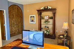 12137 N Solitude Ridge Pl, Tucson, AZ 85755 - Photo 24