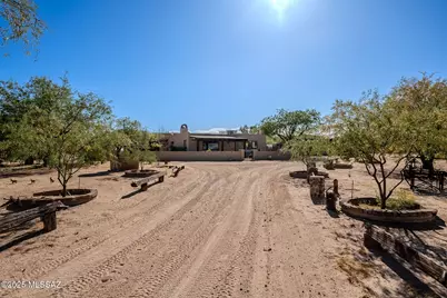 17300 S Camino Cartagena, Sahuarita, AZ 85629 - Photo 48