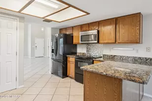 10311 N Cape Fear Ln, Oro Valley, AZ 85737 - Photo 8