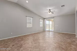 11438 E Desert Raptor Loop, Tucson, AZ 85747 - Photo 4