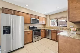 411 S Marango Ln, Tucson, AZ 85748 - Photo 14