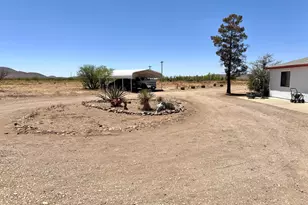 13384 S Cottonwood Rd, Pearce, AZ 85625 - Photo 4