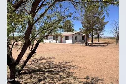 13384 S Cottonwood Road, Pearce, AZ 85625 - Photo 2