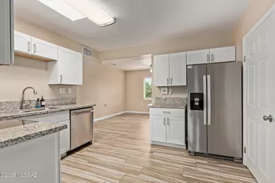 1239 N Beverly Avenue, Tucson, AZ 85712 - Photo 2