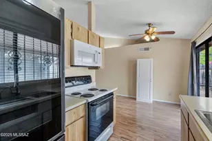 4765 S Windrose Dr, Tucson, AZ 85730 - Photo 12