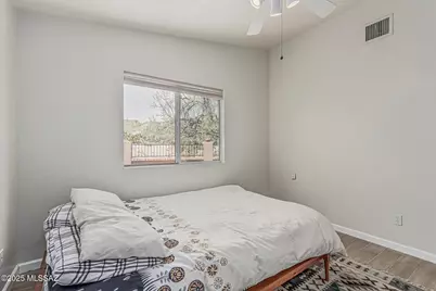 1070 W Possum Creek Lane, Oro Valley, AZ 85737 - Photo 18
