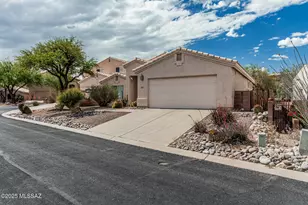 1070 W Possum Creek Ln, Oro Valley, AZ 85737 - Photo 4