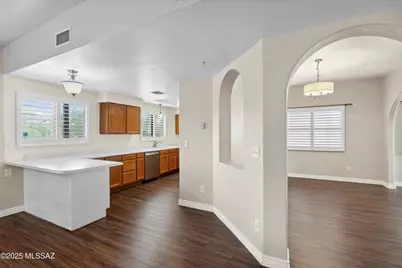 11846 N Copper Butte Drive, Oro Valley, AZ 85737 - Photo 8