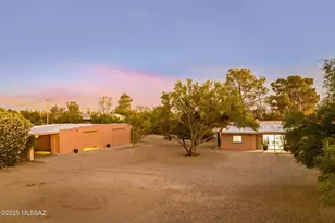 6070 W Desert Marigold Ln, Tucson, AZ 85742 - Photo 40