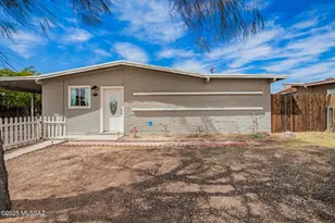 3739 E Sylvane St, Tucson, AZ 85713 - Photo 1