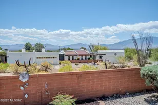 723 S Los Zafiros, Green Valley, AZ 85614 - Photo 34