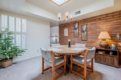 723 S Los Zafiros, Green Valley, AZ 85614 - Photo 14