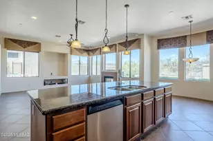 692 W Bright Canyon Dr, Oro Valley, AZ 85755 - Photo 18