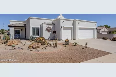 3438 S Abrego Drive, Green Valley, AZ 85614 - Photo 2