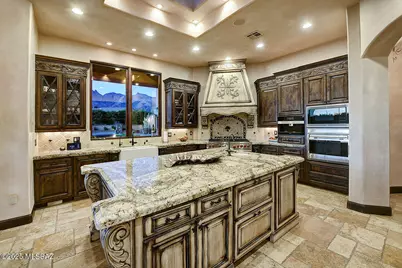 6015 N Camino Preciado, Tucson, AZ 85718 - Photo 16