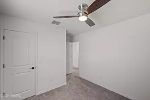 1126 E Cairn St, Tucson, AZ 85719 - Photo 22