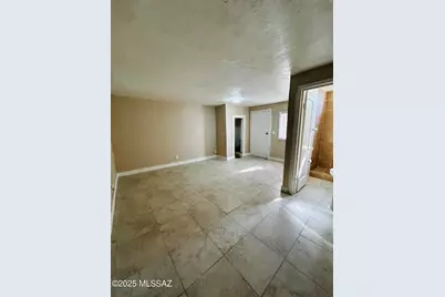 139 E 35th Street, Tucson, AZ 85713 - Photo 18