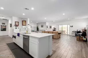 5568 W Summer Vw Dr, Marana, AZ 85658 - Photo 12