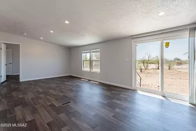 17641 W Bacabi Road, Marana, AZ 85653 - Photo 22
