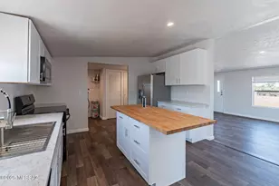 17641 W Bacabi Rd, Marana, AZ 85653 - Photo 14