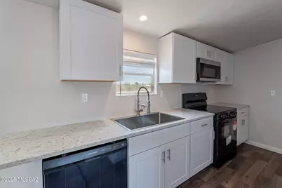 17641 W Bacabi Road, Marana, AZ 85653 - Photo 18