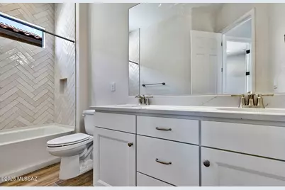 13382 N Sanidine Drive, Oro Valley, AZ 85755 - Photo 2