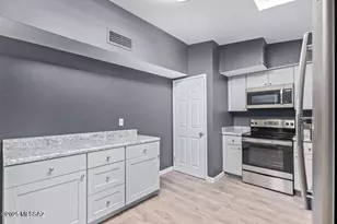 843 E Alturas St, Tucson, AZ 85719 - Photo 10