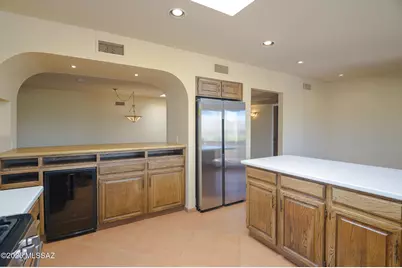 1013 W Desert Hills Drive, Green Valley, AZ 85622 - Photo 14
