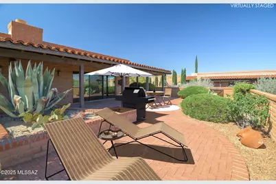 1013 W Desert Hills Drive, Green Valley, AZ 85622 - Photo 30