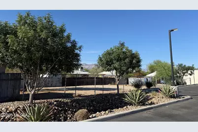 1132 6th Avenue #6, Tucson, AZ 85705 - Photo 6