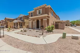 7952 E Revolution Loop, Tucson, AZ 85730 - Photo 2