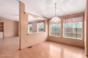 6670 N Desert View Dr, Tucson, AZ 85743 - Photo 10